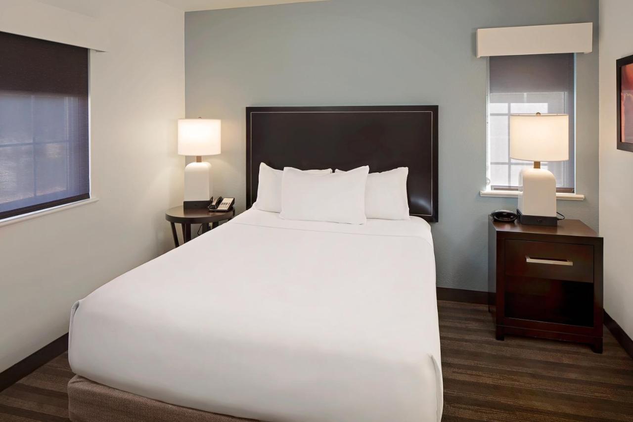 Hyatt House Dallas Las Colinas Irving Exteriör bild